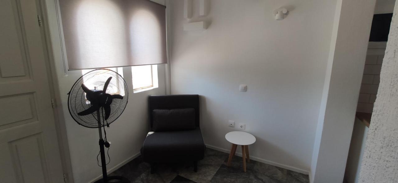 Nora Norita Aparthotel Batsi  Exterior photo